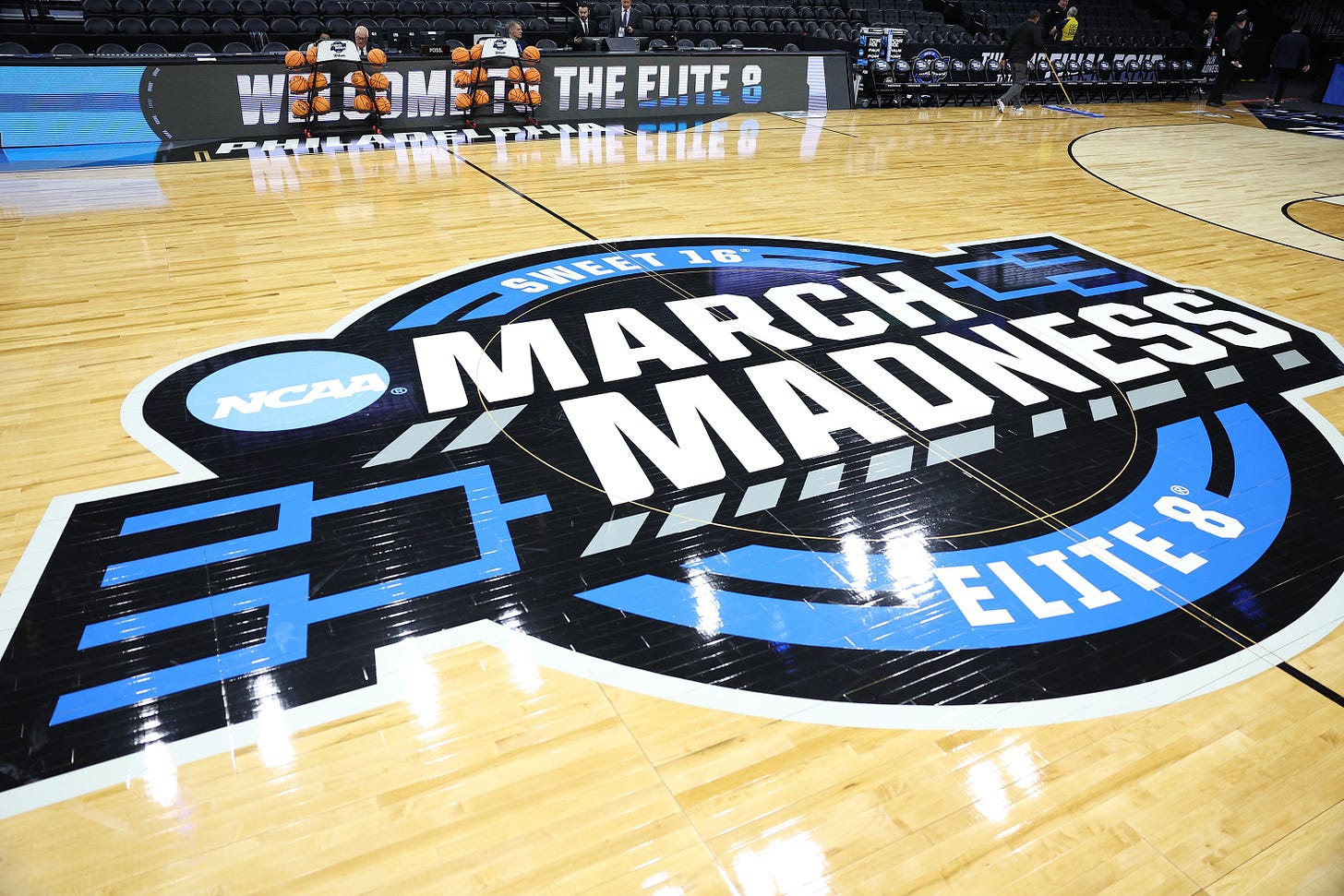 March Madness bracket: The astronomical odds of selecting a perfect bracket  | CNN