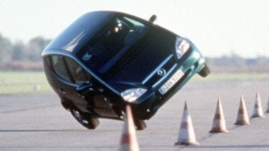 Video compleanno prova dell'alce Mercedes Classe A 1997