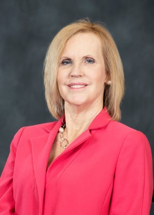 Mississippi Institutions of Higher Learning Trustee Jeanne Carter Luckey passed away unexpectedly and peacefully in her Ocean Springs home at the age of 63 on Nov. 7, 2024.