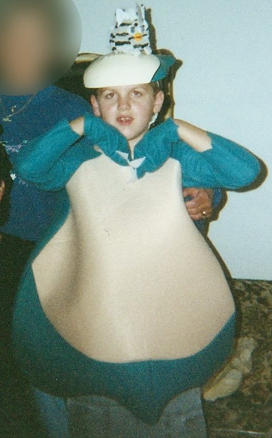 Since this feature will be going up around Halloween, it’s fitting that we received a photograph of young Yui in an awesome Snorlax costume!