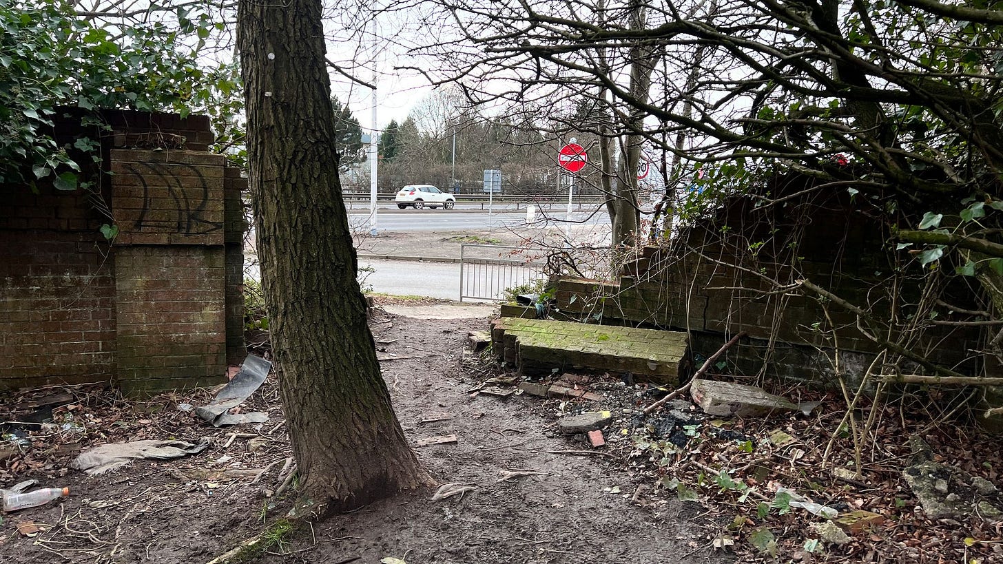 Part of the Clyde Walkway relies upon a wall with a hole that’s clearly been created by a car hitting it. The area is covered in broken glass, rubbish and graffiti 