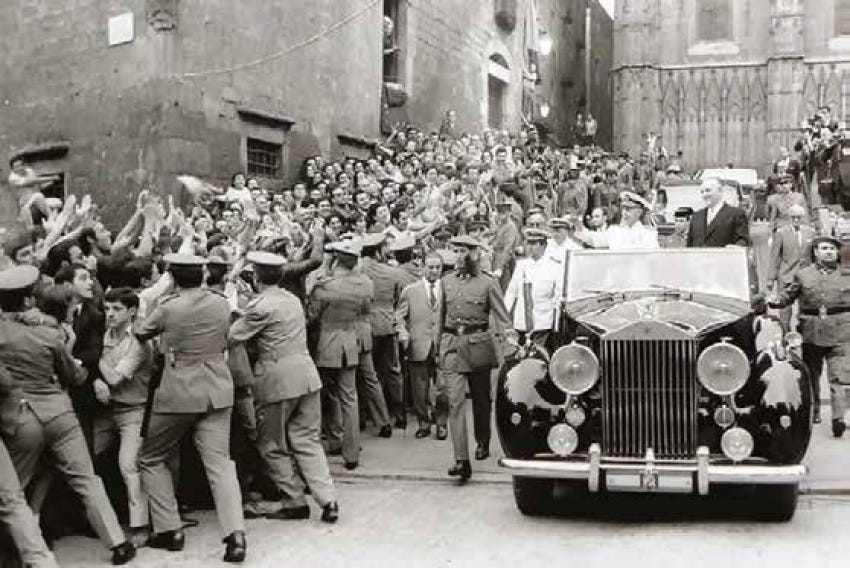 ¡¡¡Franco a la Sagrada Familia!!!