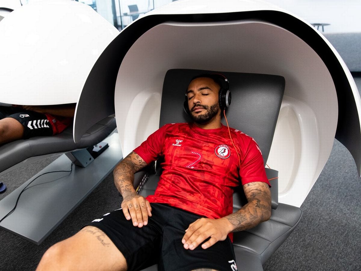 Meet the Championship side that is allowing its players to take a snooze at  training - Mirror Online
