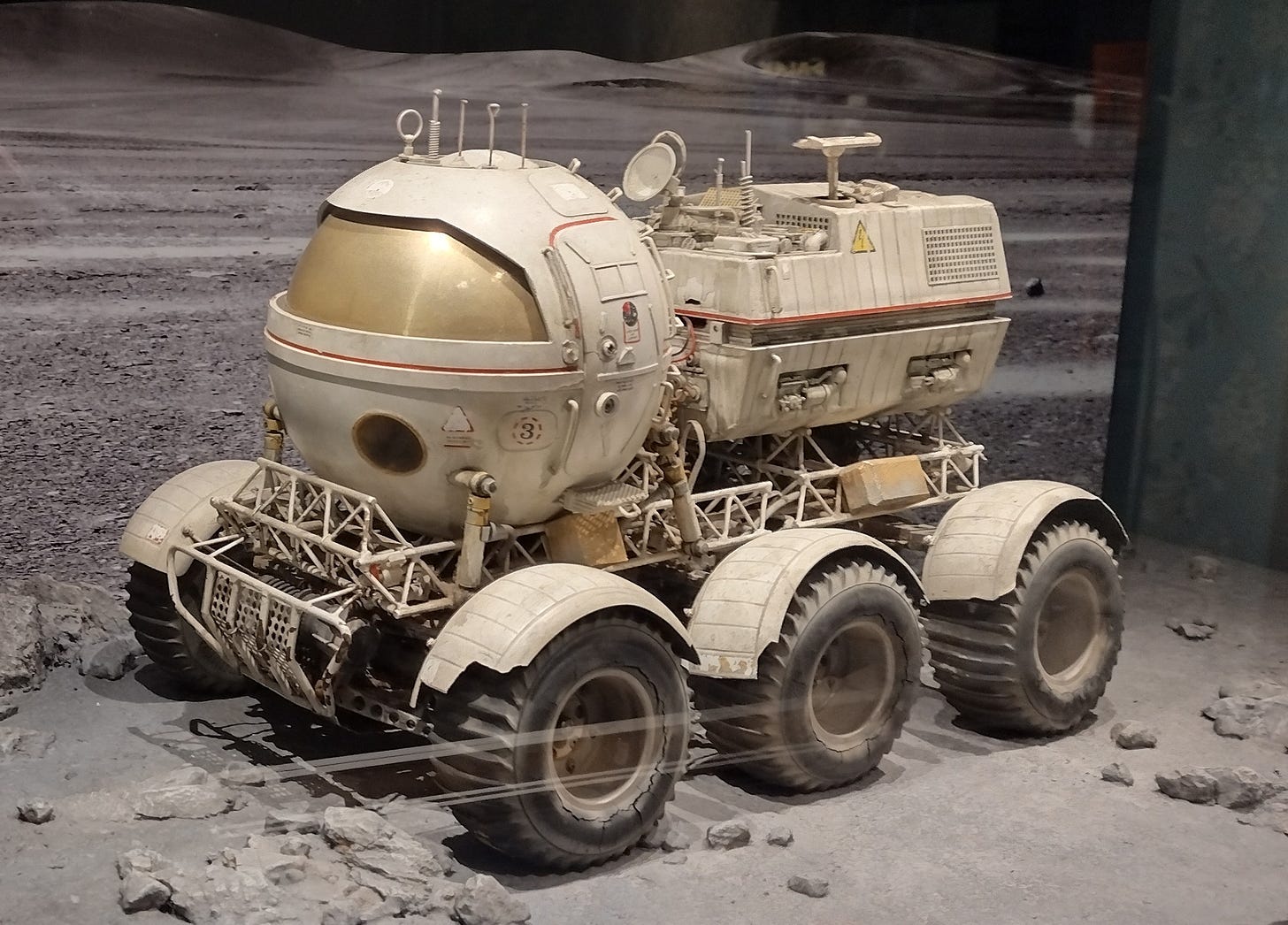 A model of a moon buggy used in the series Star Cops