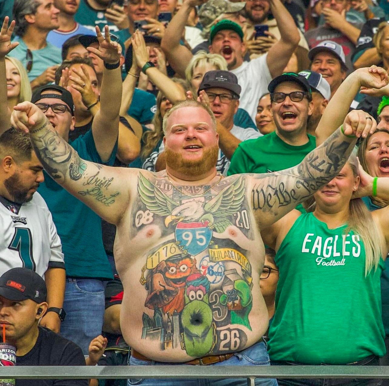 Eagles Fans showed out in Arizona 👏🏼 Go Birds 🦅 : r/eagles