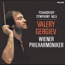 ‎Tchaikovsky: Symphony No. 5 by Valery Gergiev & Vienna Philharmonic on  Apple Music