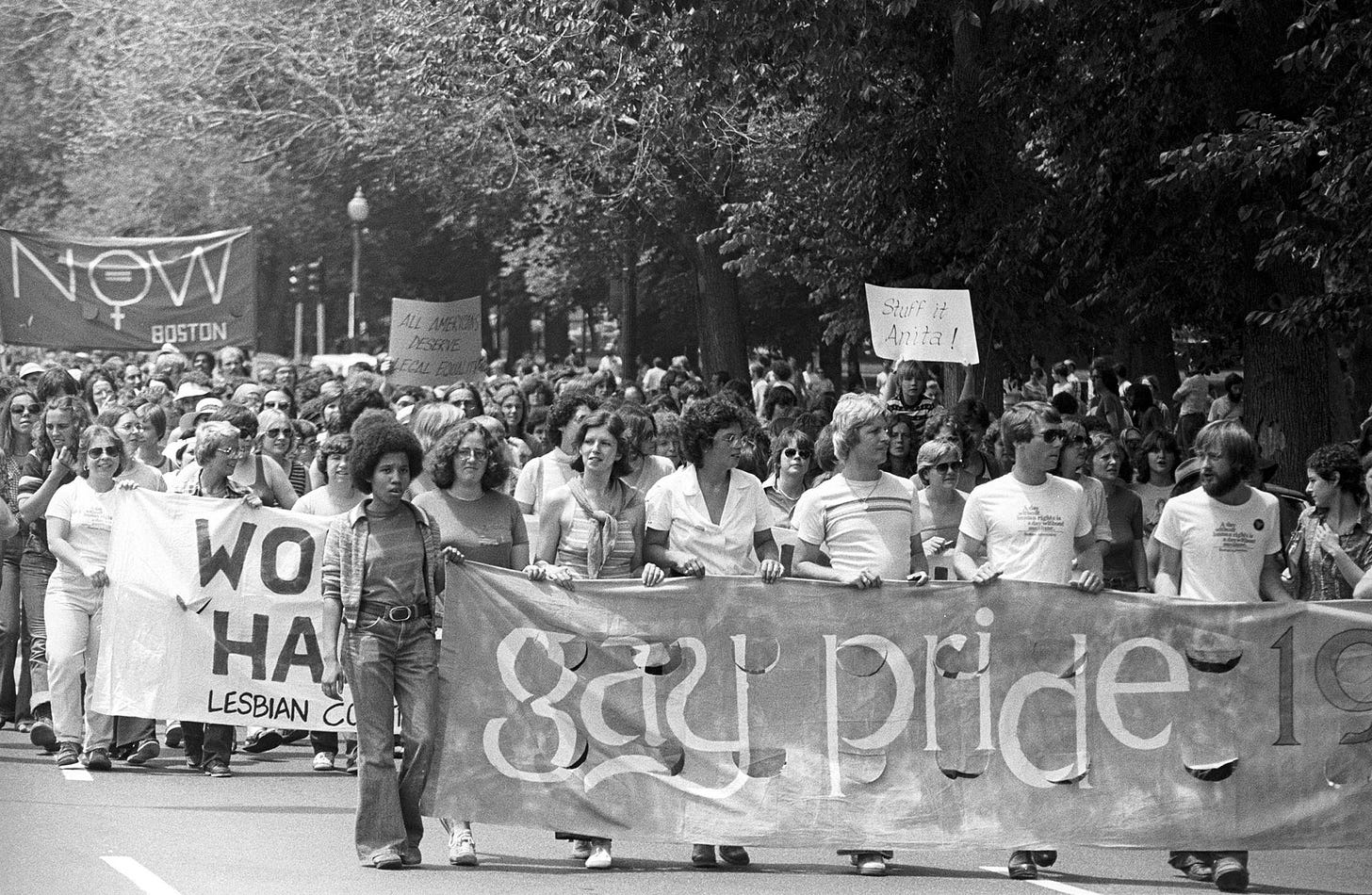 27 Powerful Pictures From The History Of LGBTQ Protests - STATIONGOSSIP