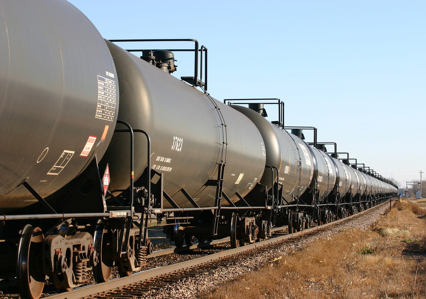hazardous chemicals freight train senate bill S. 576