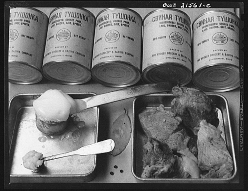 Preparing canned pork (Russian: "svinaia tushonka") for lend-lease shipment to the USSR 