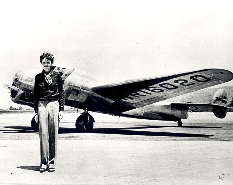 File:Amelia Earhart - GPN-2002-000211.jpg