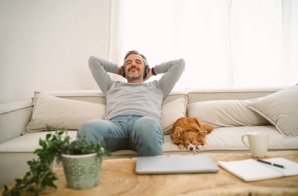 3,282,900+ Man Chilling Stock Photos, Pictures & Royalty-Free Images -  iStock | Man chilling at home, Man chilling sofa, Man chilling out