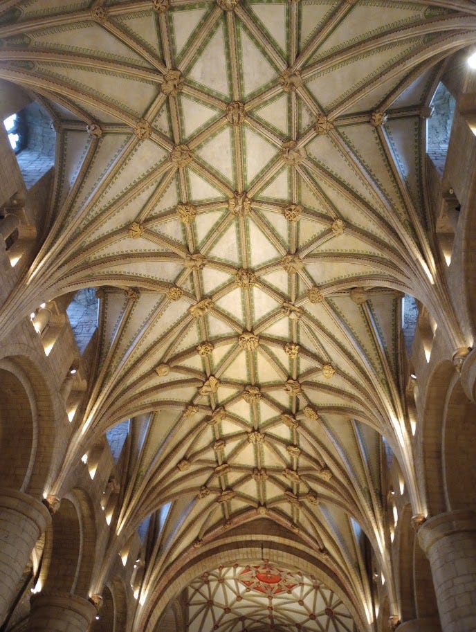 Vaulted ceiling with small decorations