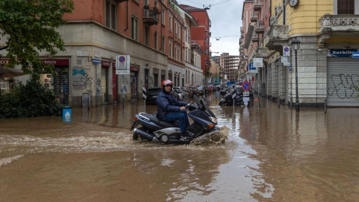 Maltempo a Milano, è ancora allerta per il Seveso: oggi rischio nuova  esondazione