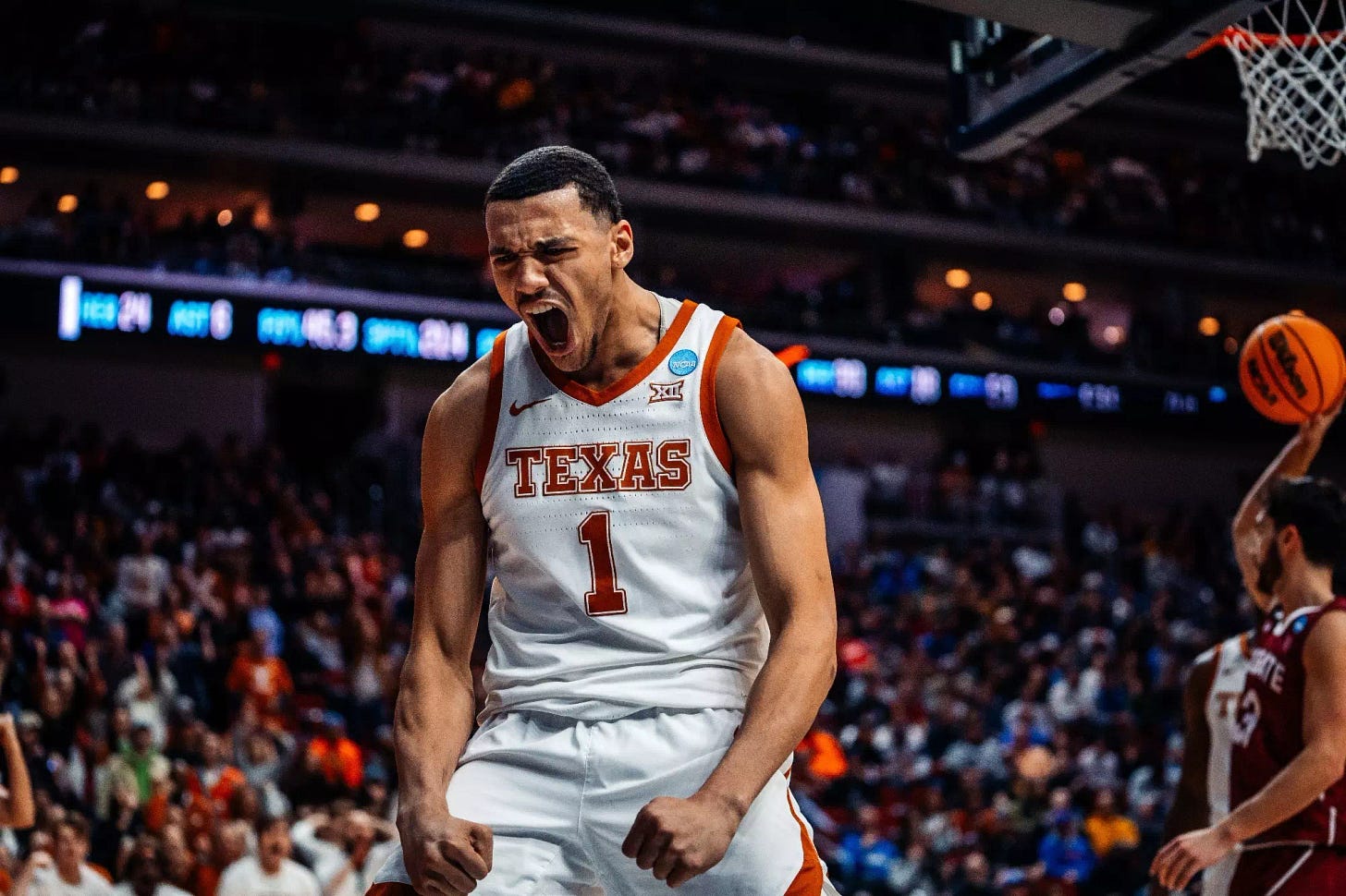 Dylan Disu - Men's Basketball - University of Texas Athletics