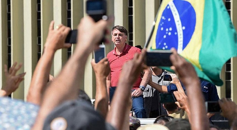 Há um golpe em andamento?