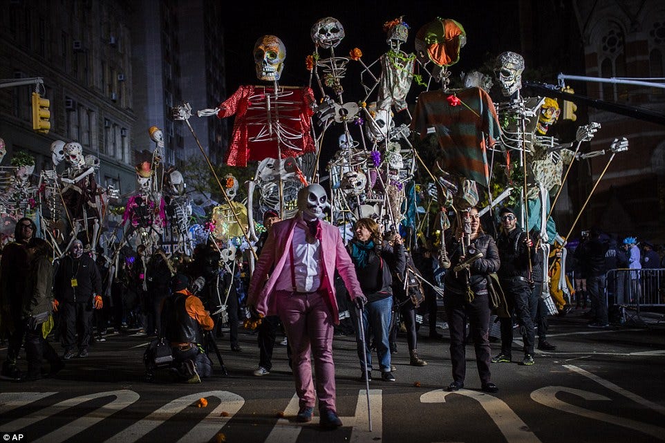 New York Halloween parade shows off the city's scary side | Daily Mail ...