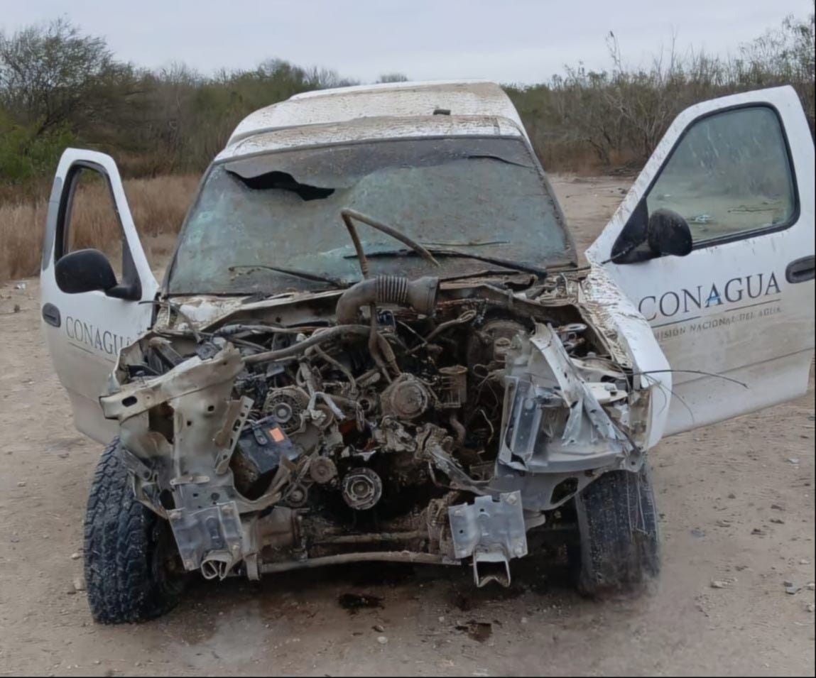 This Mexican government (Conagua) vehicle hit a cartel IED in  Rio Bravo, Tamaulipas, on January 23, 2025 - injuring its driver.