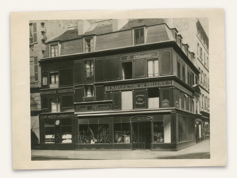 24 Faubourg Saint-Honoré