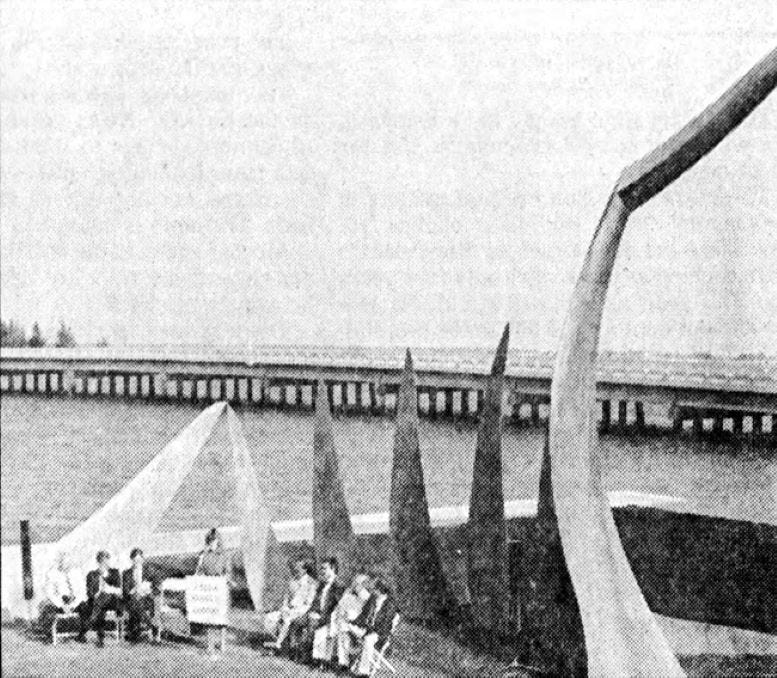 Figure 2: Dedication of sculpture on May 1, 1987. Courtesy of the Miami Herald.