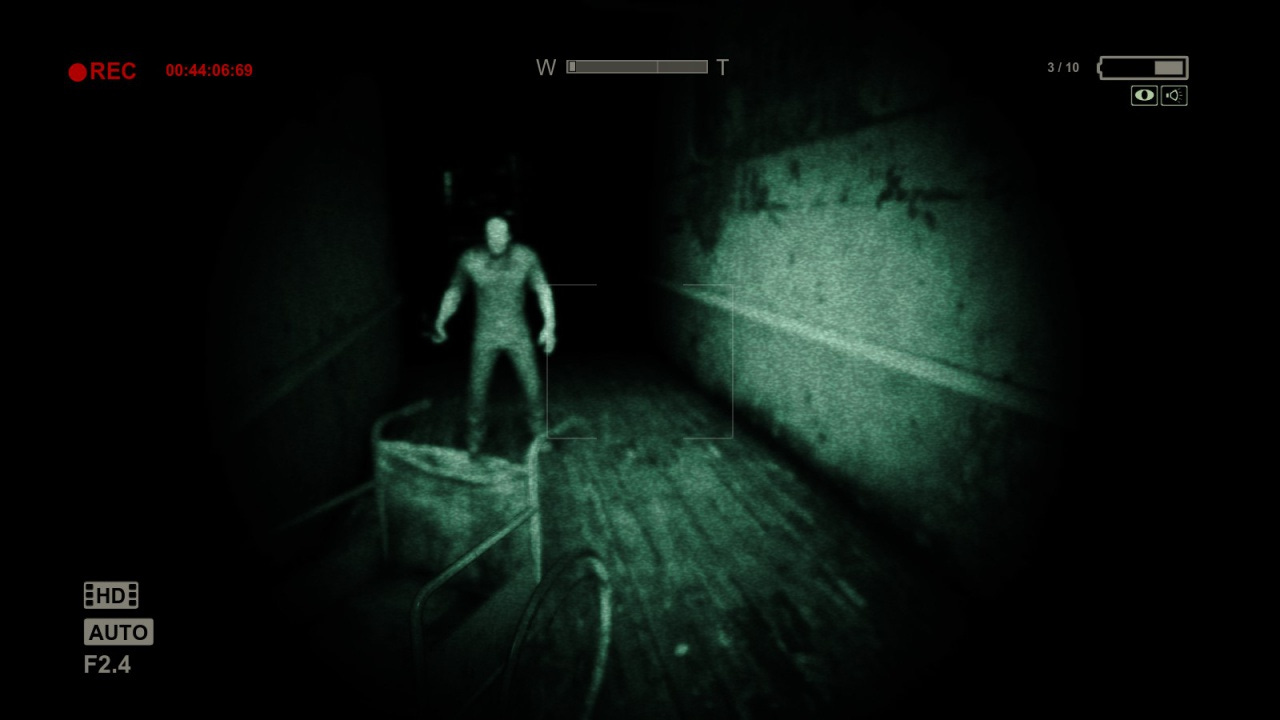 Outlast Screenshots - Neoseeker