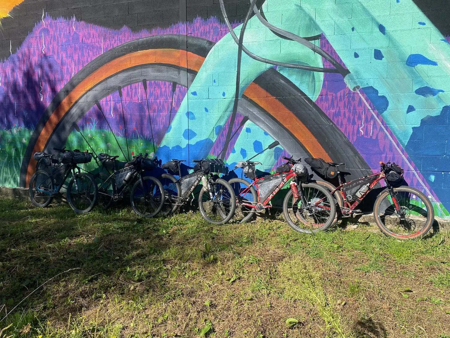 4 VTT, 1 gravel 4 VTT, 1 gravel