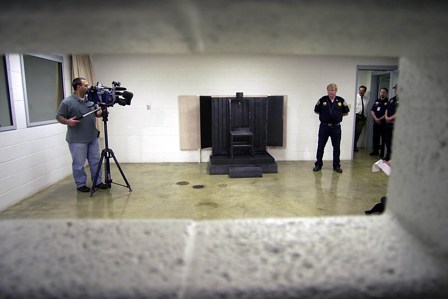 Utah lawmakers vote to become only state to allow firing squad