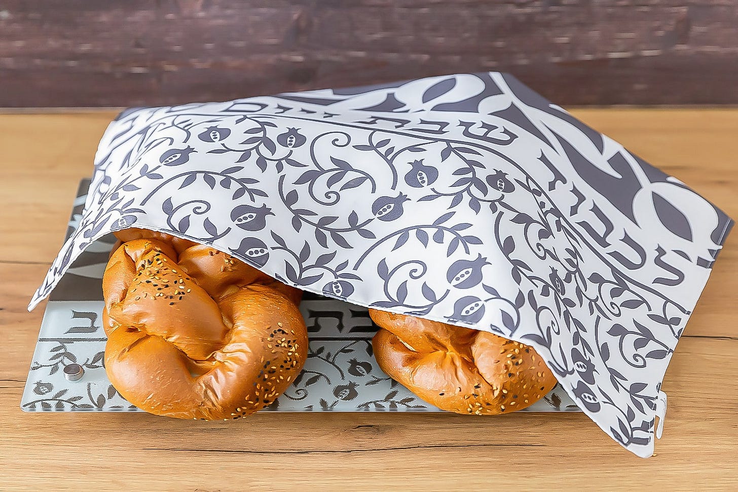 Black and White Pomegranate Challah Cover - Israel Cart