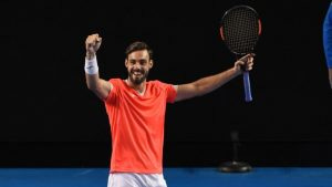 marcel granollers takes on andy murray us open