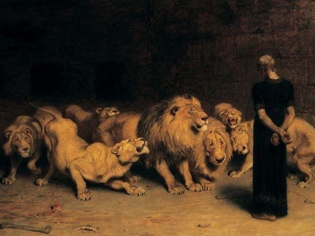 A pintura mostra um homem de pé, de costas, com as mãos amarradas, diante de um grupo de leões. Os leões parecem ferozes e preparados para atacar, enquanto o homem mantém uma postura calma e ereta. A cena está ambientada em um espaço escuro e fechado, possivelmente uma cova