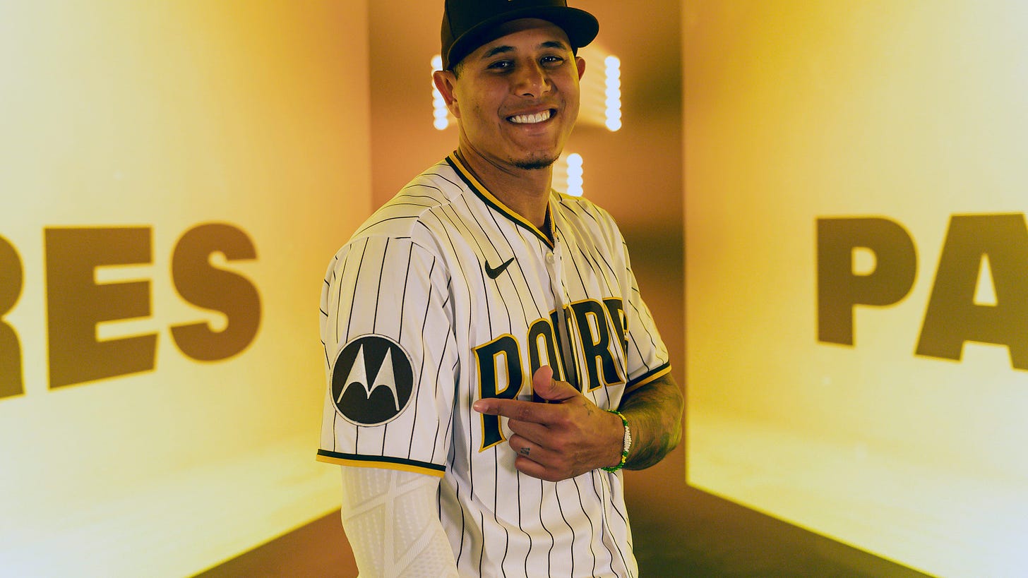 Padres 1st MLB team to reach uniform ad deal, with Motorola