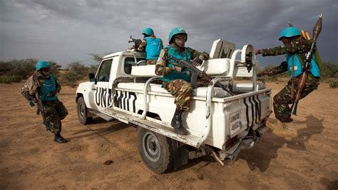 UN extends Darfur peacekeeping mission UNAMID for one year