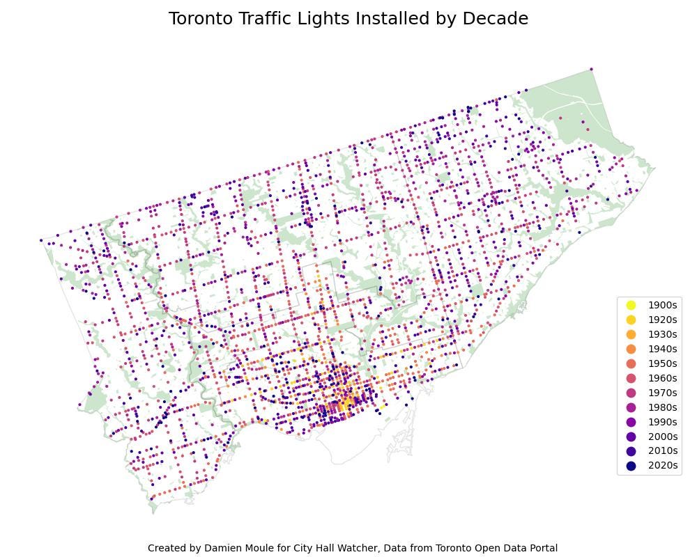 Map showing all Toronto traffic lights, with decade of installation