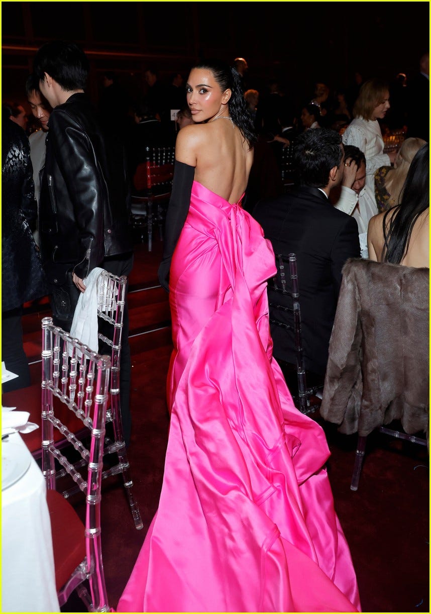 Kim Kardashian Channels Marilyn Monroe in Stunning Pink Gown at LACMA  Art+Film Gala: Photo 4983128 | 2023 LACMA Art + Film Gala, Kim Kardashian,  LACMA Art + Film Gala Photos | Just Jared: Entertainment News