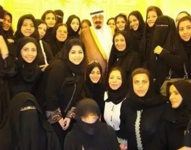 How do Saudi Sheikhs equally treat their 4 wives? - Quora