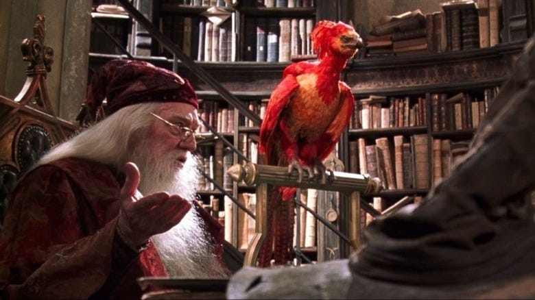 Richard Harris Thought Fawkes Was A Real Bird In Harry Potter And The  Chamber Of Secrets