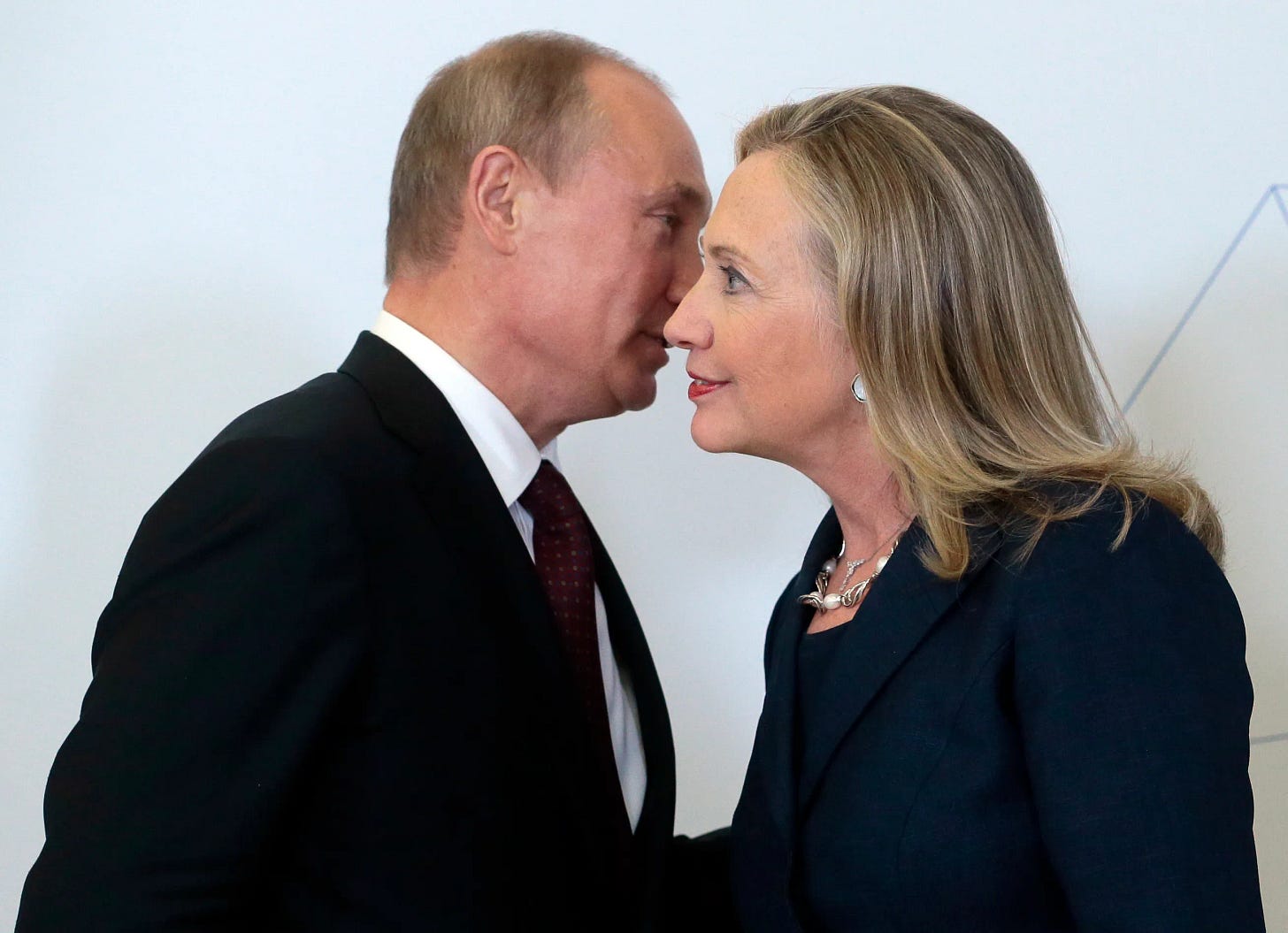 From Reset to Realpolitik, Clinton's New Hard Line on Moscow – Foreign  Policy