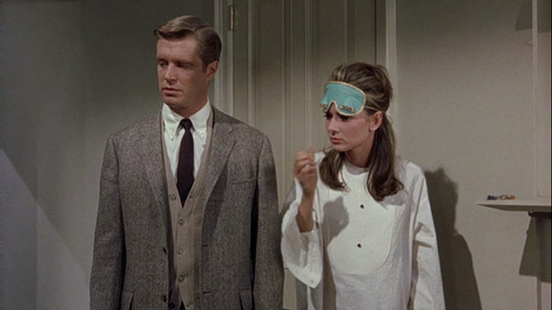 My Huckleberry Friend: BREAKFAST AT TIFFANY'S (Paramount 1961) – cracked  rear viewer