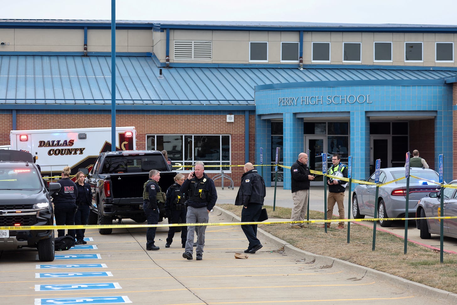 Sixth-grade student killed in Iowa school shooting, gunman dead | Reuters