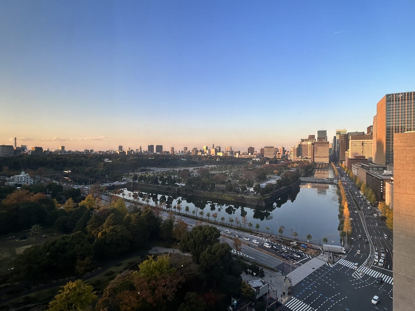 Tokyo Imperial Palace view from Marunouchi