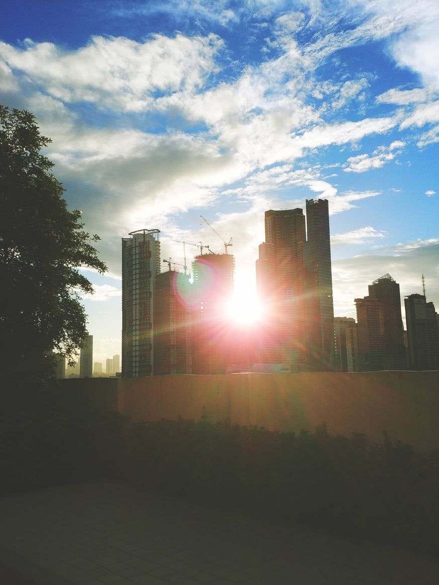 Early morning exercise to catch the morning sun