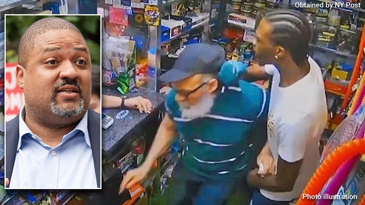 Ex-bodega clerk Jose Alba sues NYC DA Alvin Bragg for racial discrimination  after murder charges dropped | Fox News