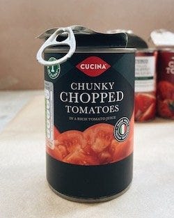 Tinned tomato review by the cynical vegan