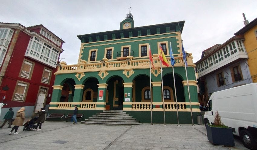 Edificio del ayuntamiento de Tineo, Asturias