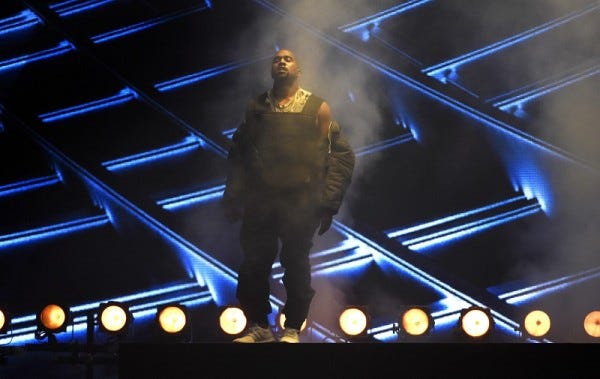 kanye west censored at billboard music awards 2015