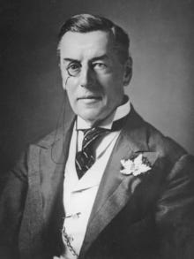 Joseph Chamberlain MP.png