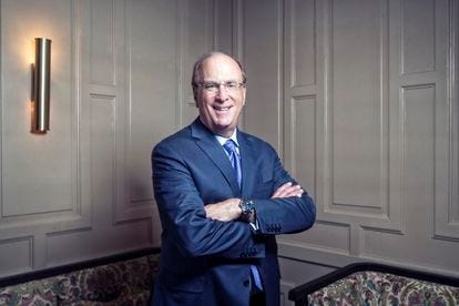 Larry Fink, el hombre más poderoso de la Bolsa mundial: “El planeta está en  transición, y las transiciones son aterradoras, desordenadas” | Negocios |  EL PAÍS