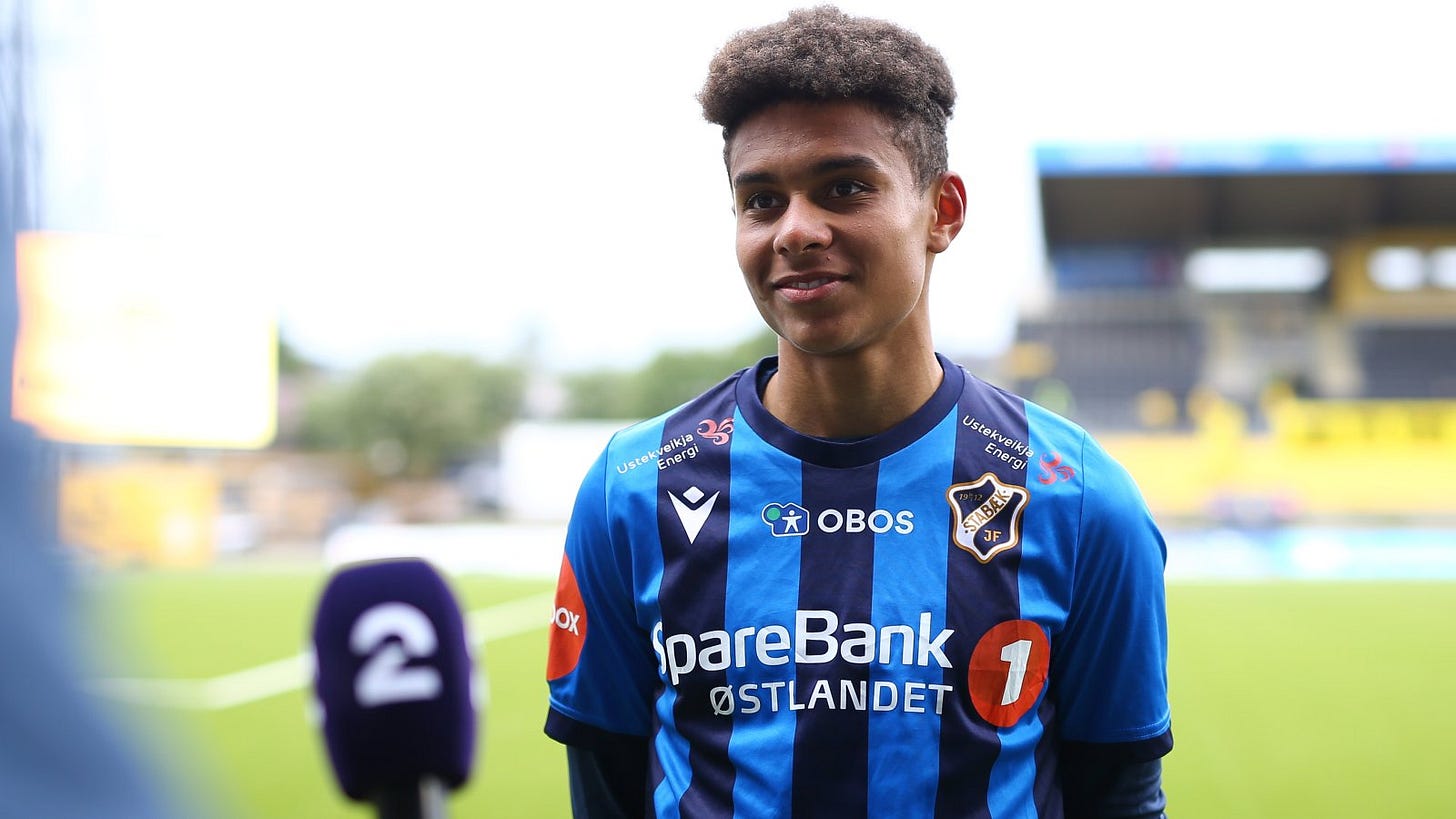 Nusa fra start / Stabæk