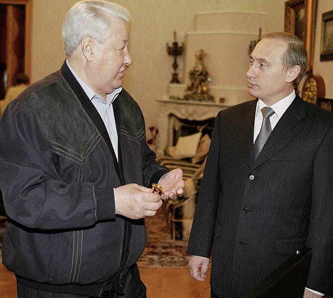 File:Vladimir Putin with Boris Yeltsin-6.jpg