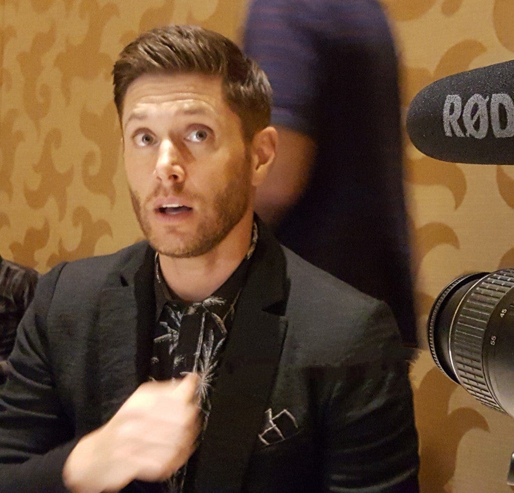 supernatural jensen ackles interviews at comic con