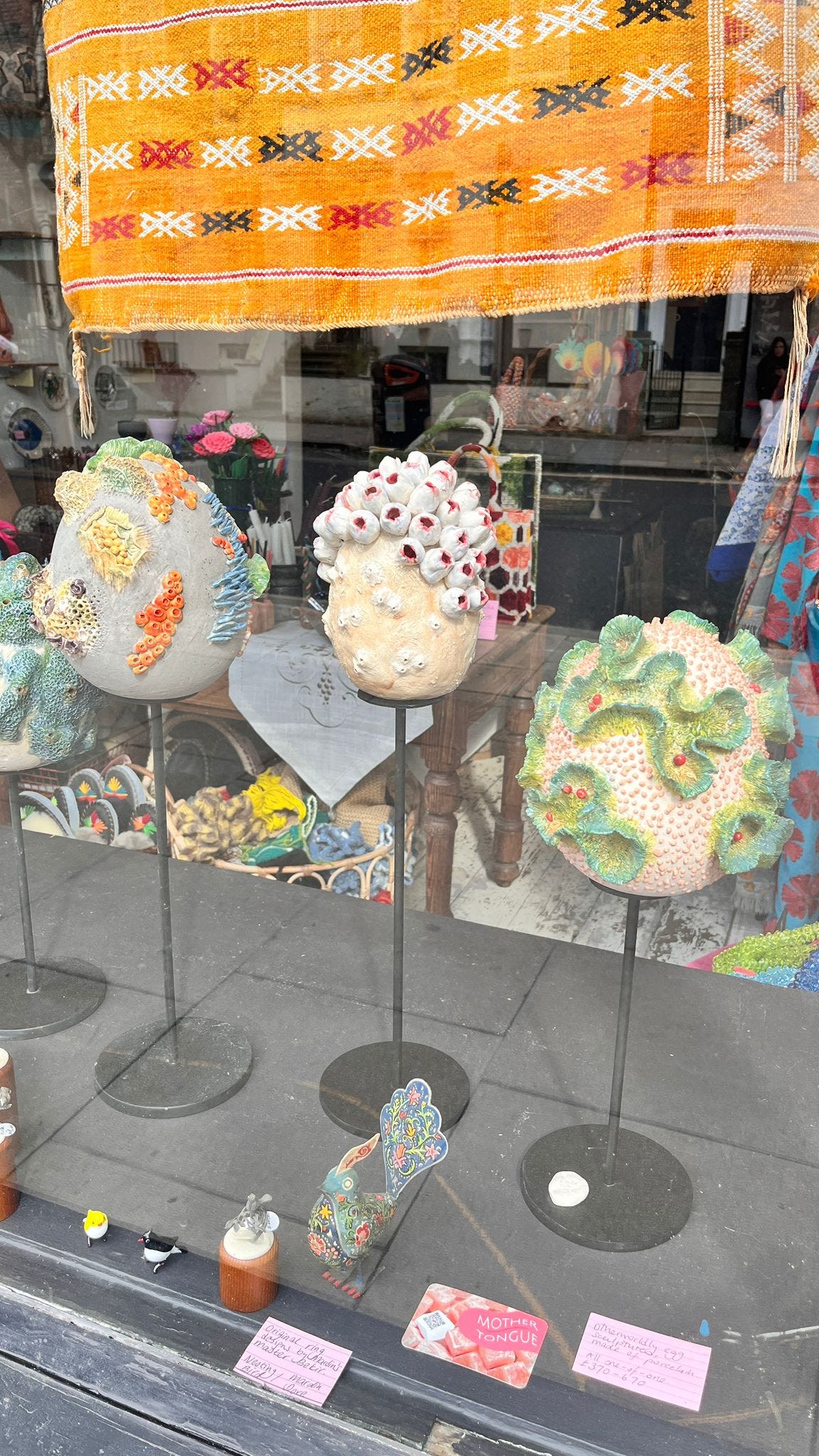 Mother tongue shop